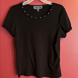 Karen Scott Black Short Sleeve Top with Accent around neck